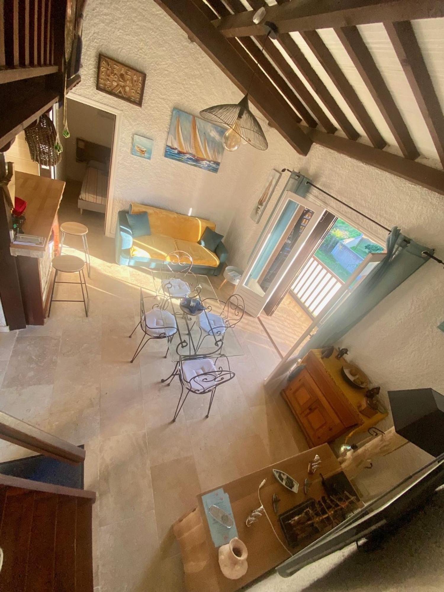 אפייטו Tres Bel Appartement Les Pieds Dans L'Eau מראה חיצוני תמונה